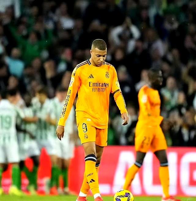 关于皇马遭遇困境，将在主场全力拼搏的信息