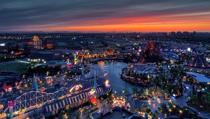 -包含美国队再次登上巅峰，蓄势待发的词条