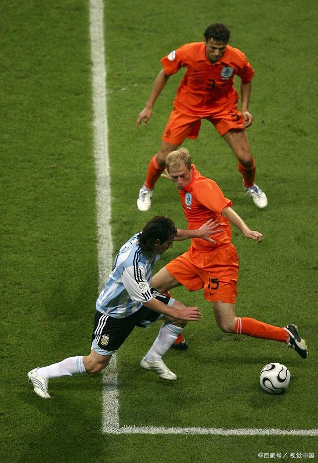 -圣埃蒂安在主场迎来了轻松胜利的简单介绍