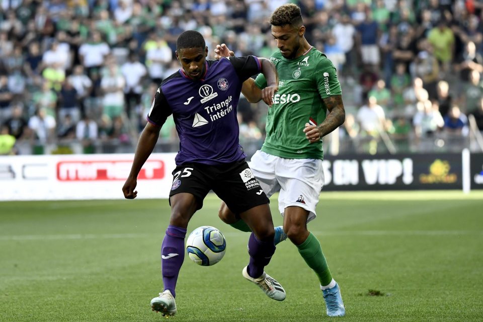 关于圣埃蒂安连胜告终，积分难增的信息