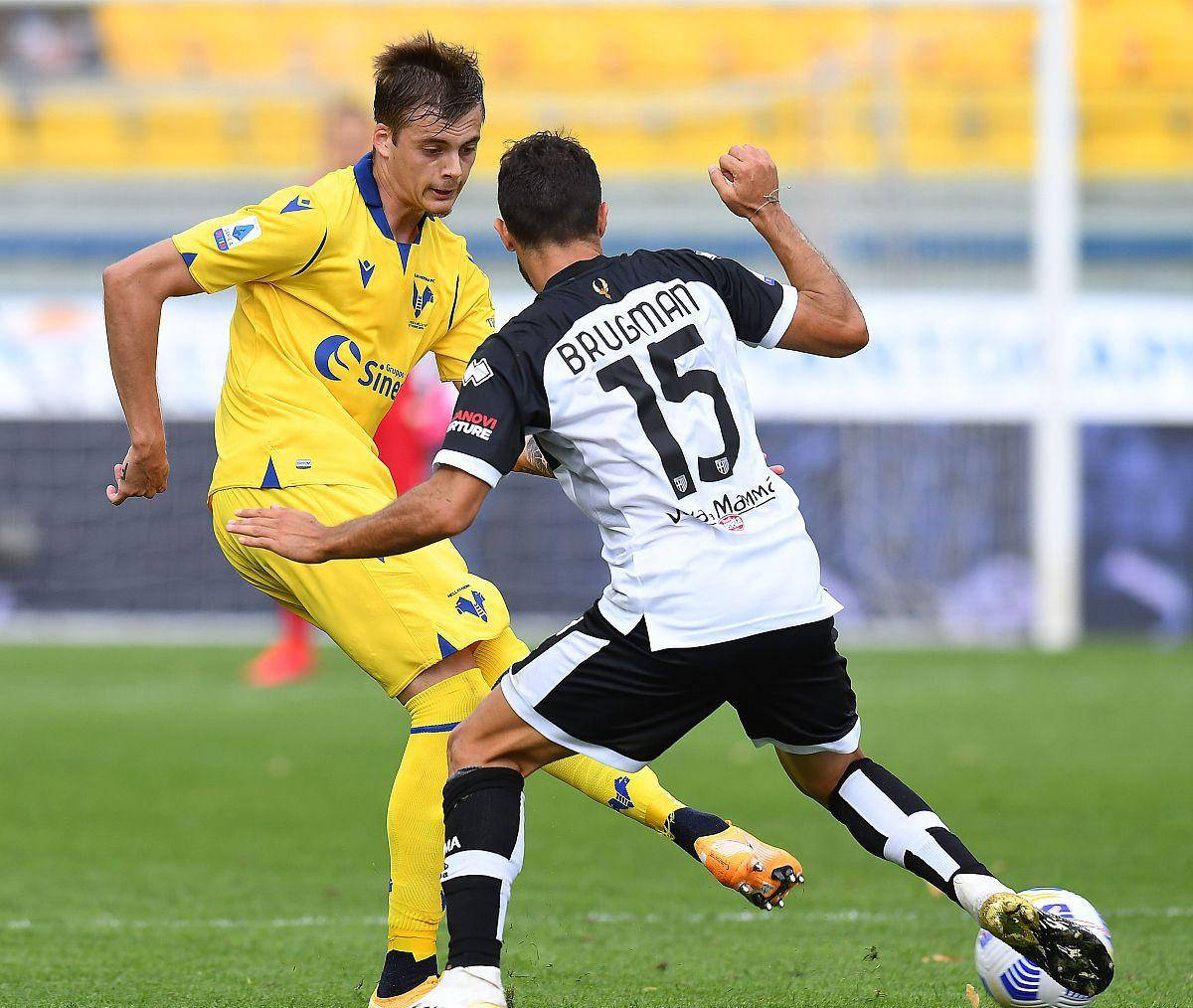 AC米兰客场不敌维罗纳,遭遇连败的简单介绍 AC米兰客场不敌维罗纳,遭遇连败的简单介绍