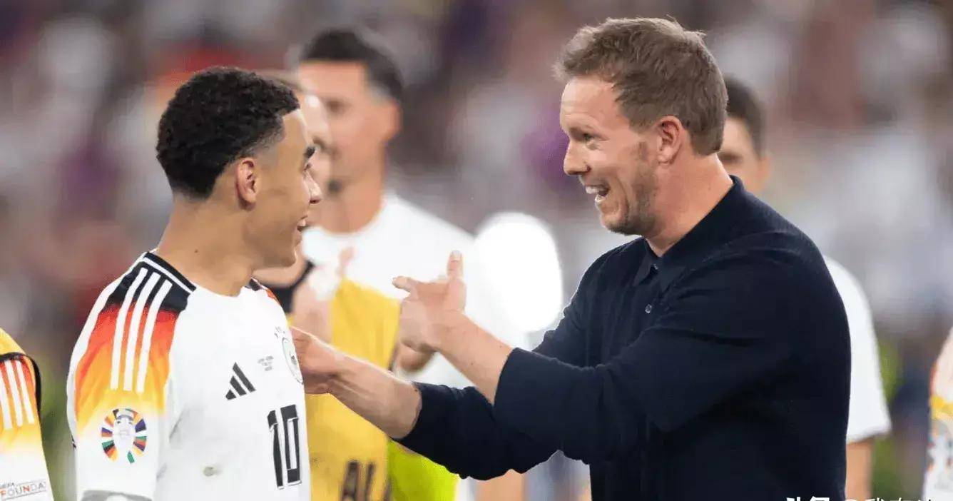 强强对话引发球迷狂热精彩纷呈的简单介绍 强强对话引发球迷狂热精彩纷呈的简单介绍