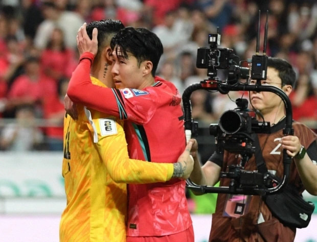 -东亚球队实现惊艳逆转，成功晋级八强的简单介绍