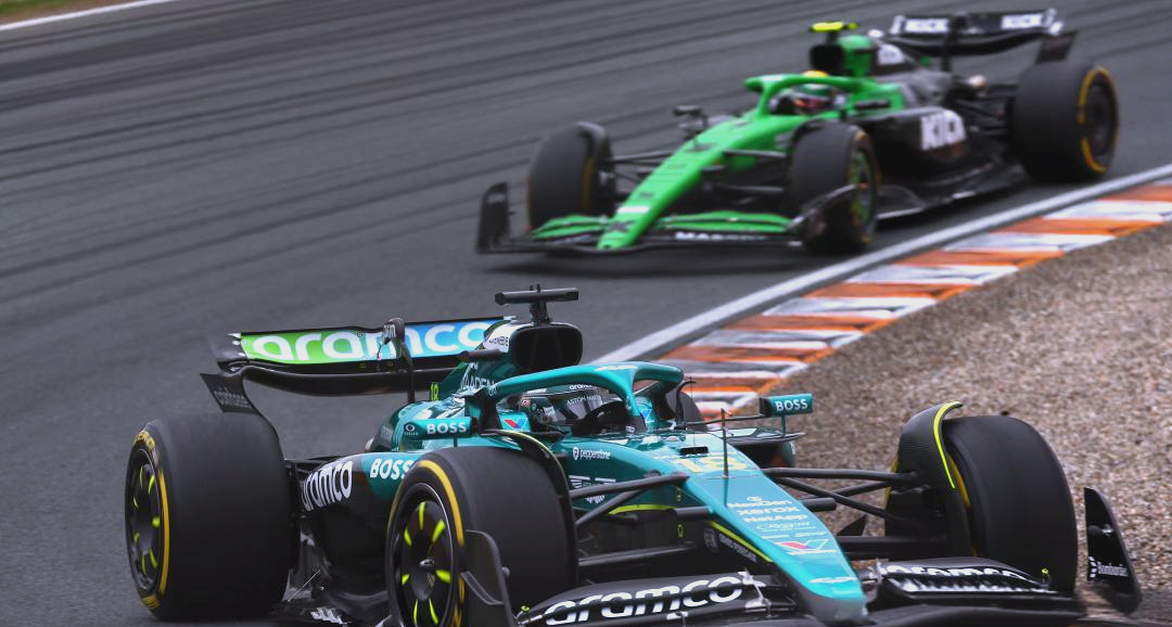 荷兰惊险获胜,晋级前景大增的简单介绍 荷兰惊险获胜,晋级前景大增的简单介绍