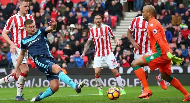 斯托克城球员互动密集，培养默契提升战力的简单介绍