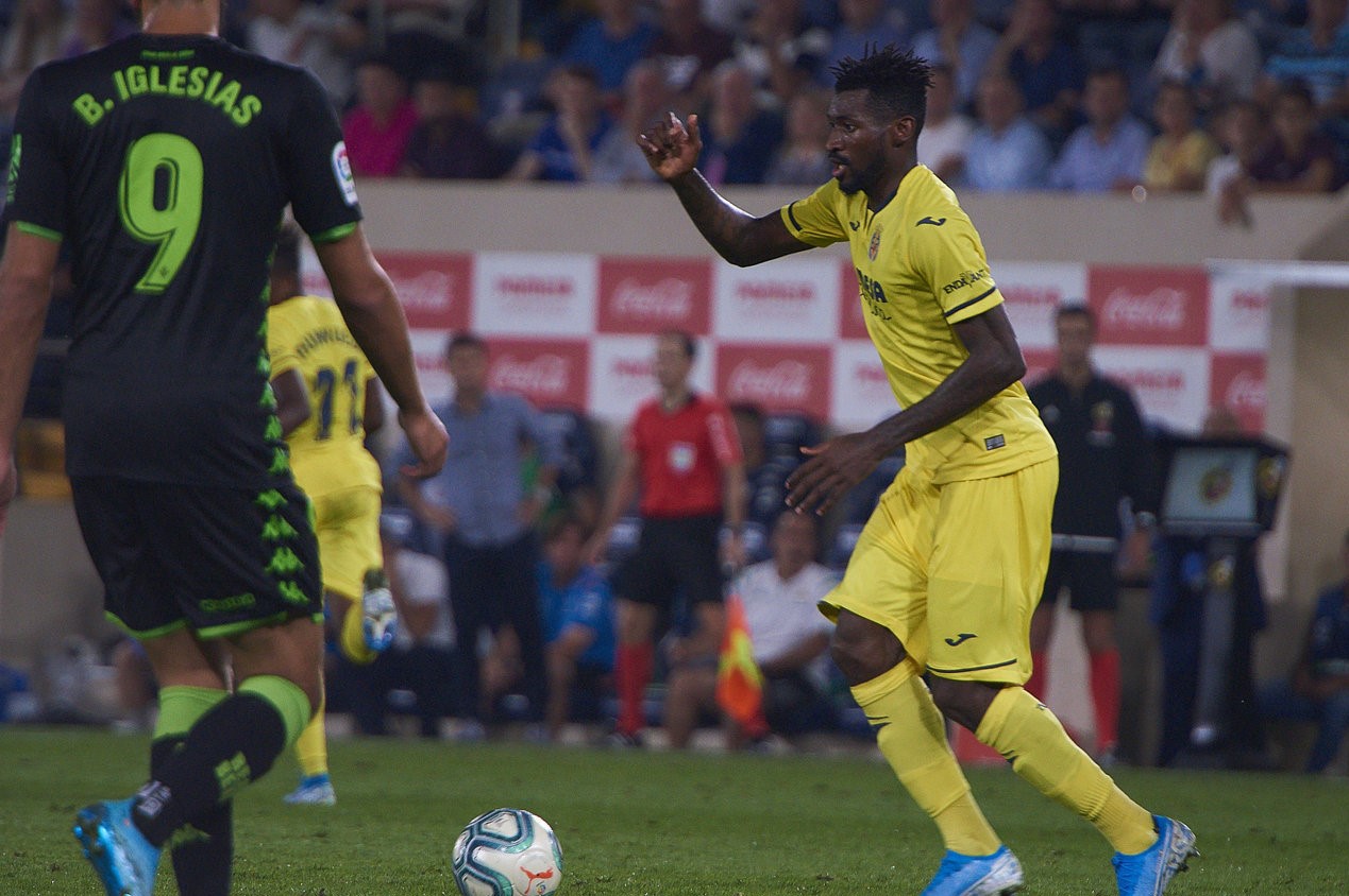 贝蒂斯客场惨败埃瓦尔,遭遇连败 贝蒂斯客场惨败埃瓦尔,遭遇连败