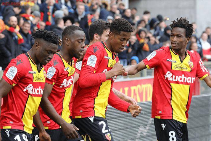 九游体育网页版登录入口-圣埃蒂安主场惨胜第戎，法甲联赛保级前景明朗