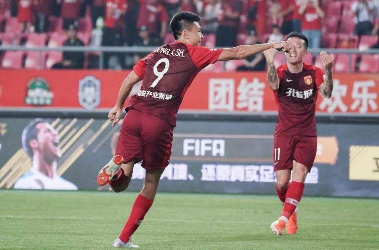 关于河北华夏幸福成功力挽狂澜,冲刺中超保级关的信息 关于河北华夏幸福成功力挽狂澜,冲刺中超保级关的信息